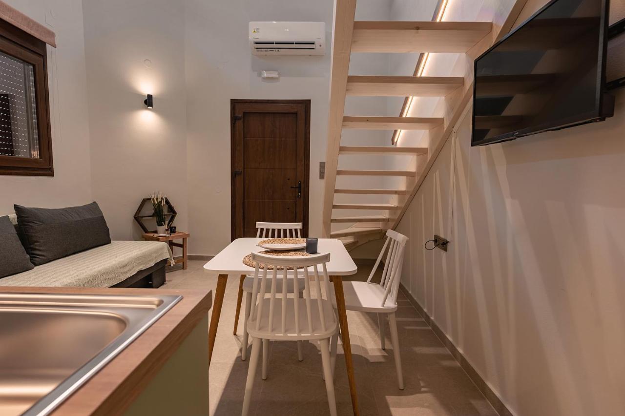 Apollo Luxury Suites Preveza Esterno foto