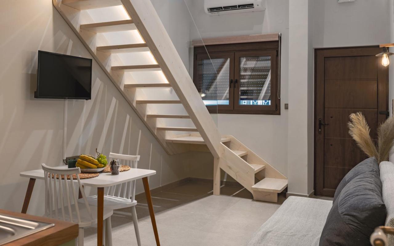 Apollo Luxury Suites Preveza Esterno foto