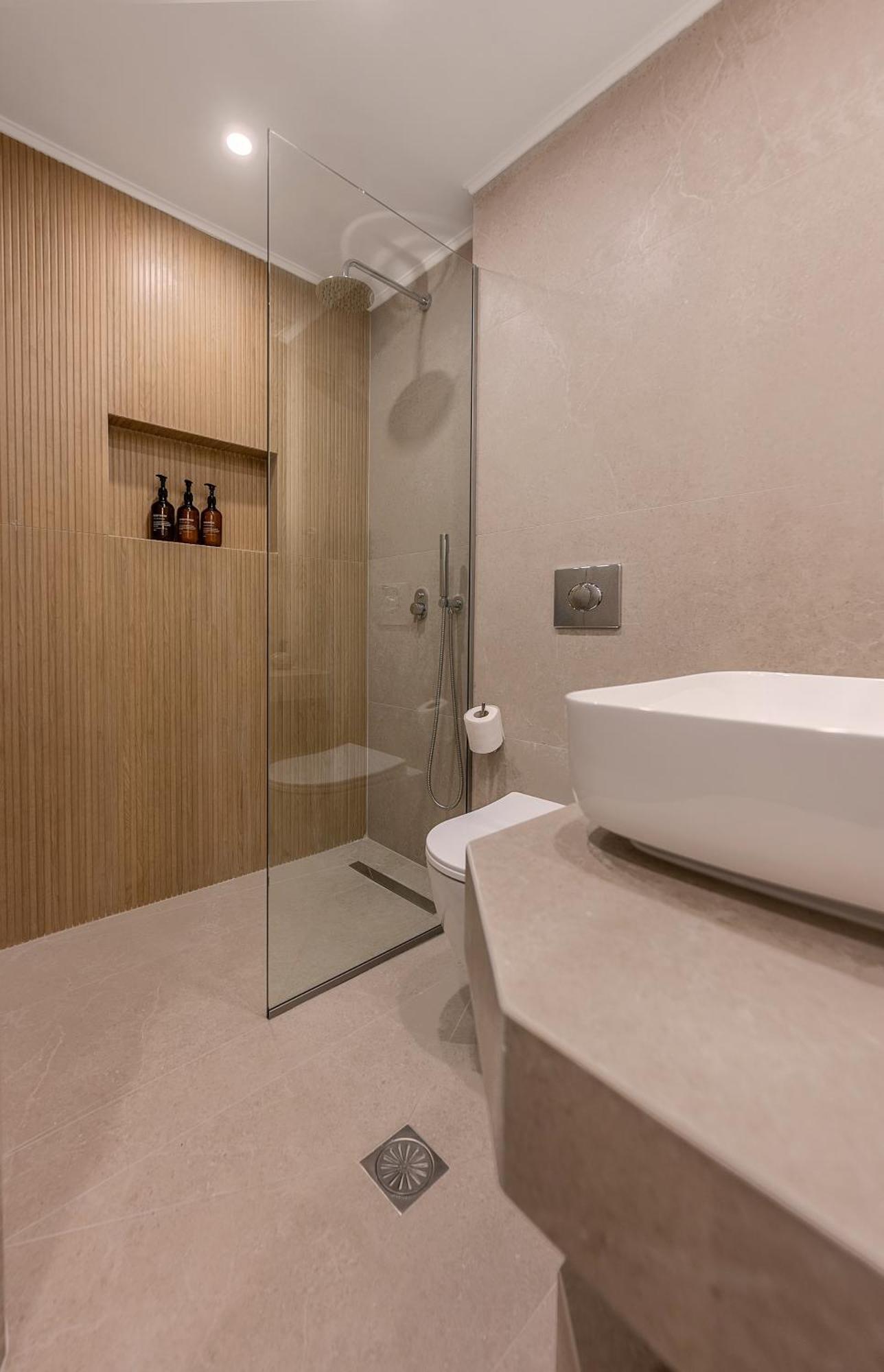 Apollo Luxury Suites Preveza Esterno foto